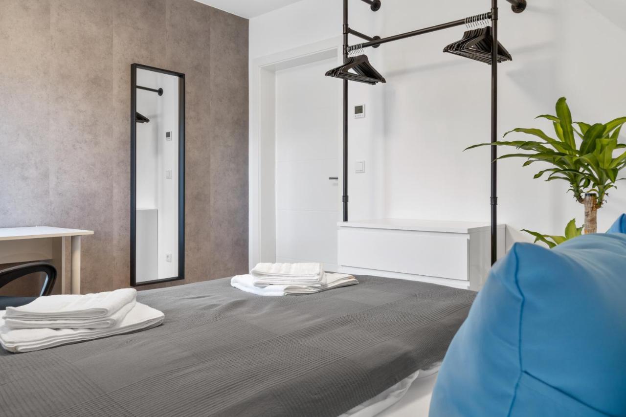 Modernes 3-Zimmer Loft Mit Balkon Hennesee 5 Min Eslohe Exterior photo